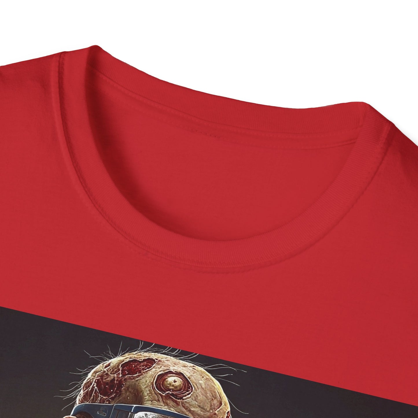 UK - Zombie Doctor Graphic T-Shirt for Horror Fans