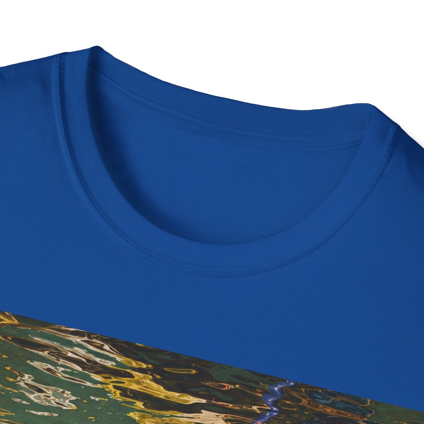 UK - Underwater Explorer Unisex Softstyle T-Shirt - Nature Lover Graphic Tee