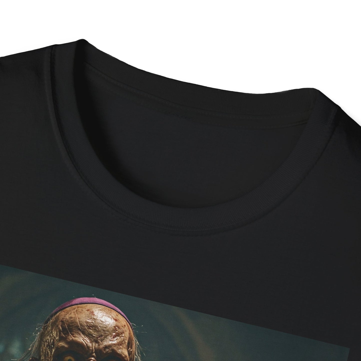 Unisex Horror Graphic T-Shirt - Spooky Skeleton Design