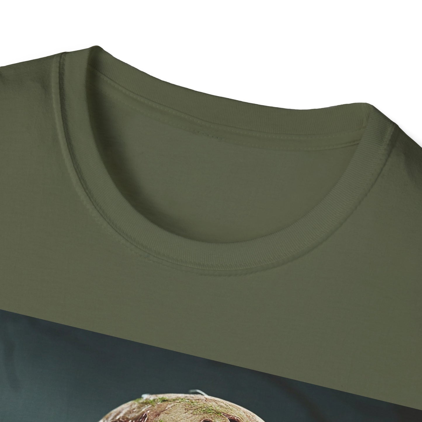 UK - Creepy Zombie Graphic Unisex Softstyle T-Shirt