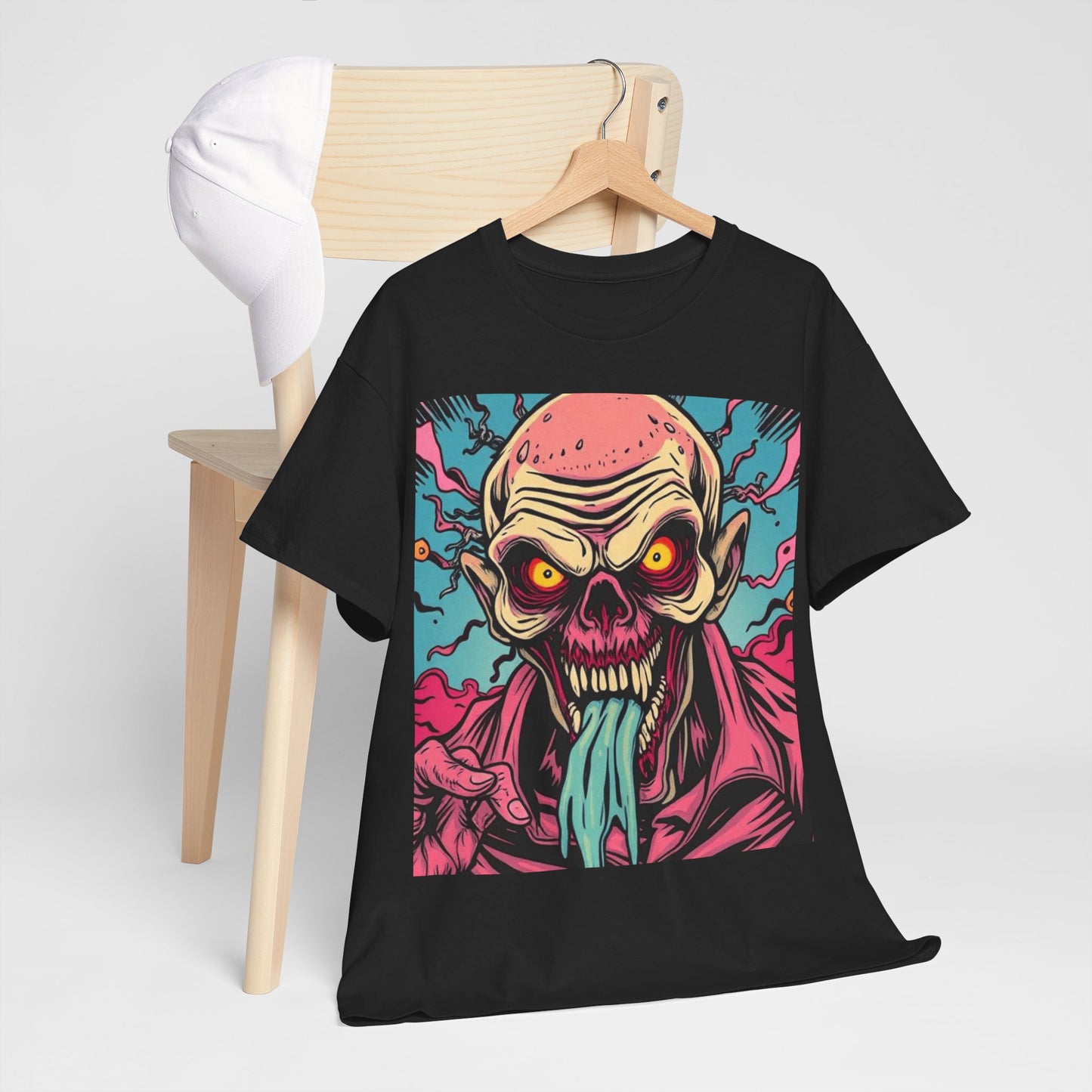 UK - Unisex Heavy Cotton Tee - Retro Zombie Design Graphic Tee for Halloween and Casual Wear