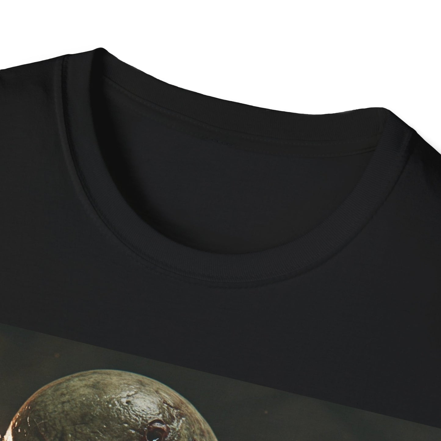UK - Unisex Zombie Graphic Softstyle T-Shirt | Perfect for Halloween & Horror Fans