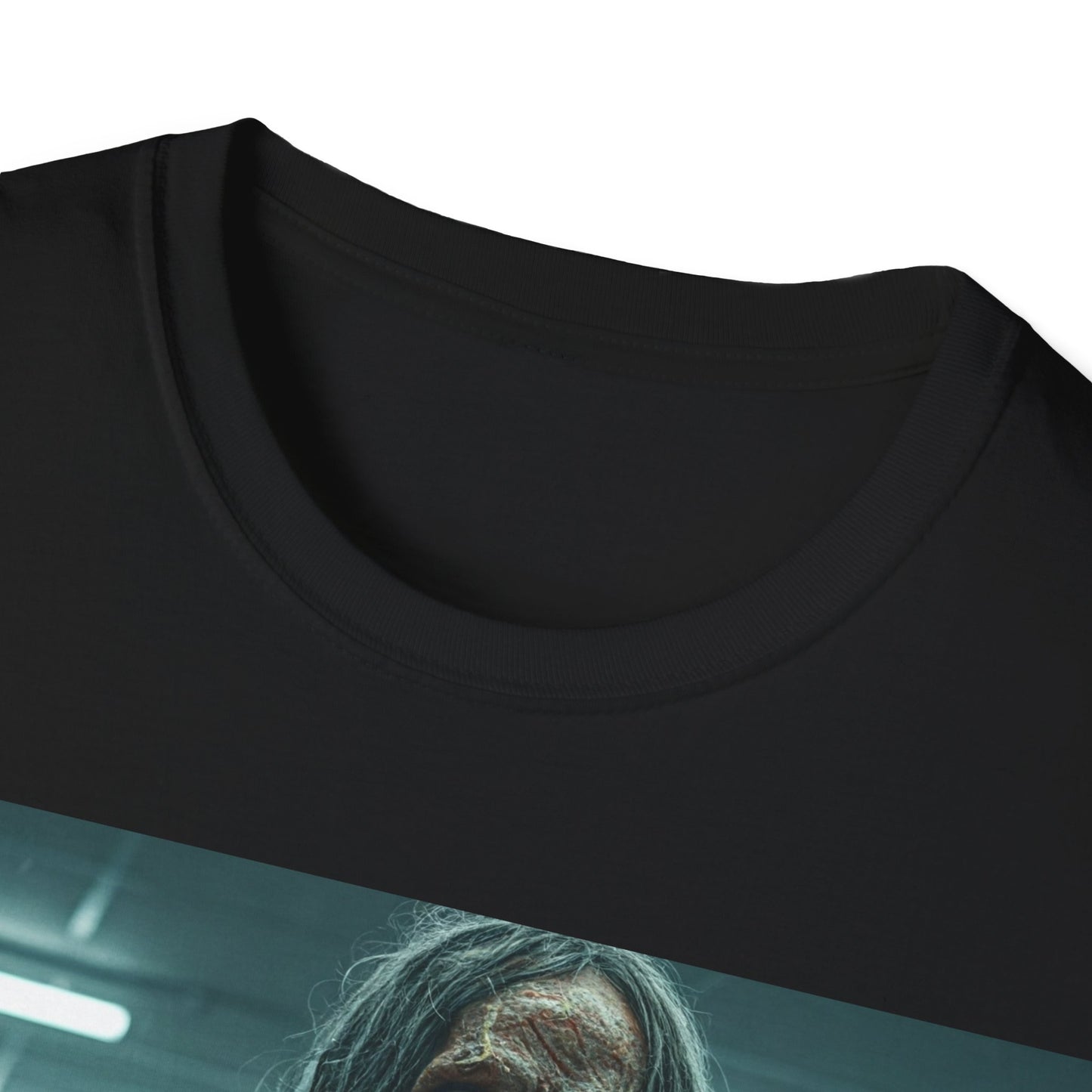 UK - Horror Fan Apocalyptic Portrait Tee, bold, decaying zombie graphic