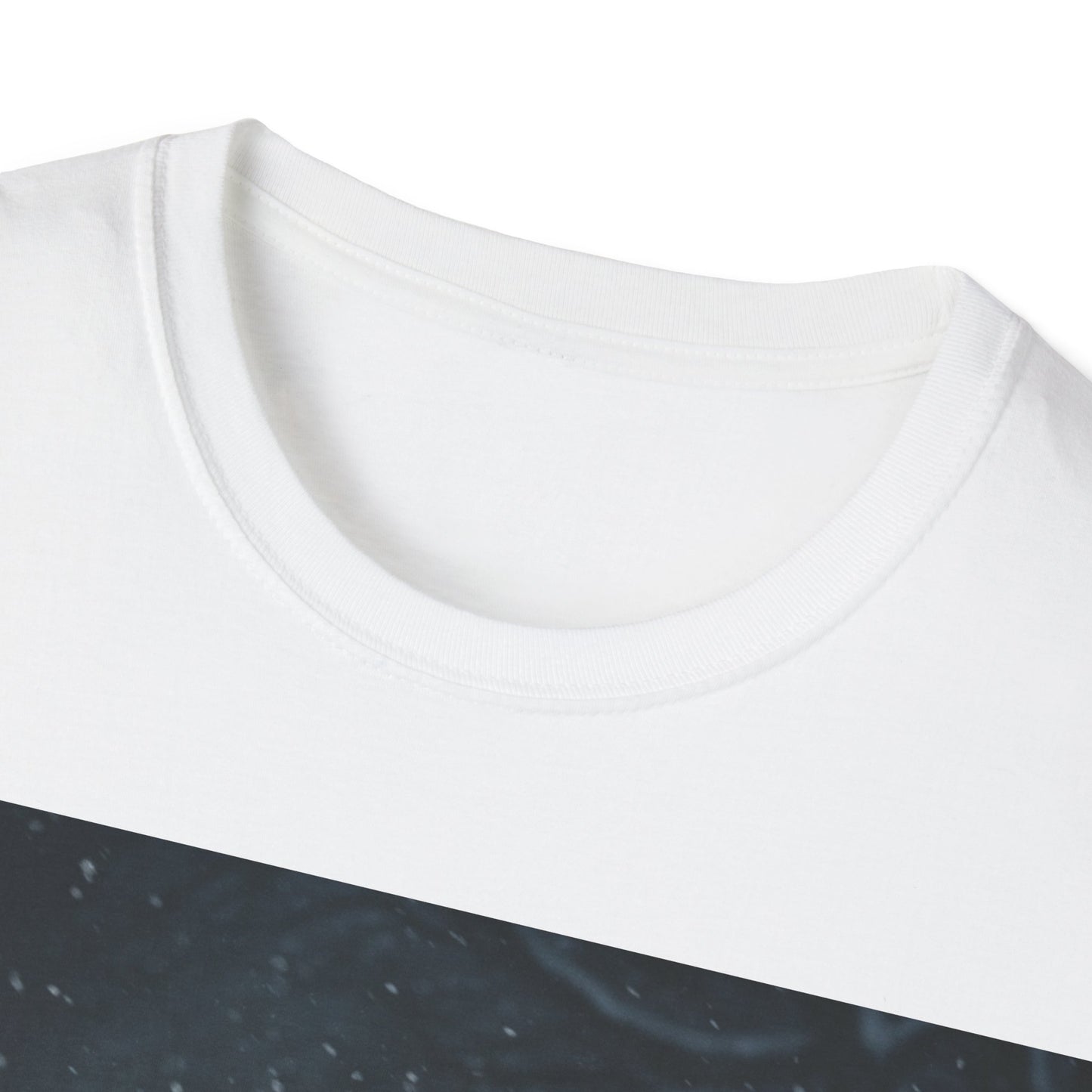 UK - Merry Horror Unisex Softstyle T-Shirt - Creepy Snowman Design