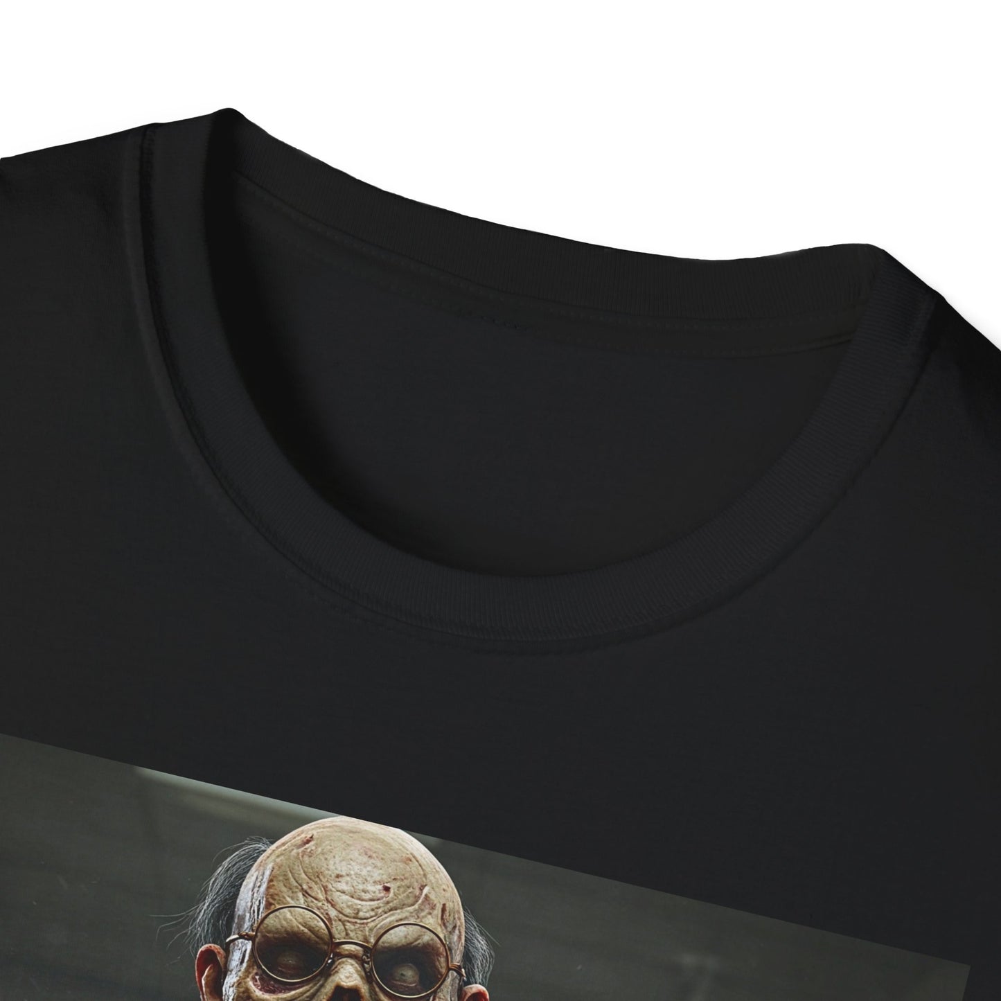 Zombie Horror Unisex T-Shirt - Perfect for Halloween and Horror Fans
