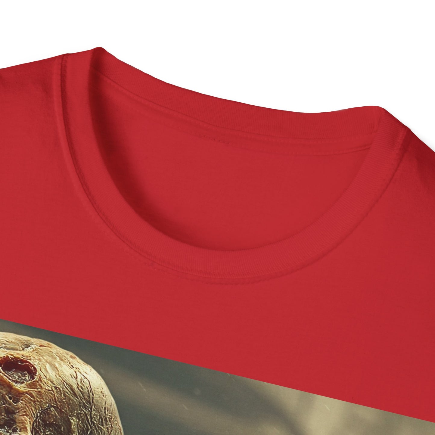 UK - Unisex Softstyle Zombie Graphic T-Shirt - Spooky Halloween Tee