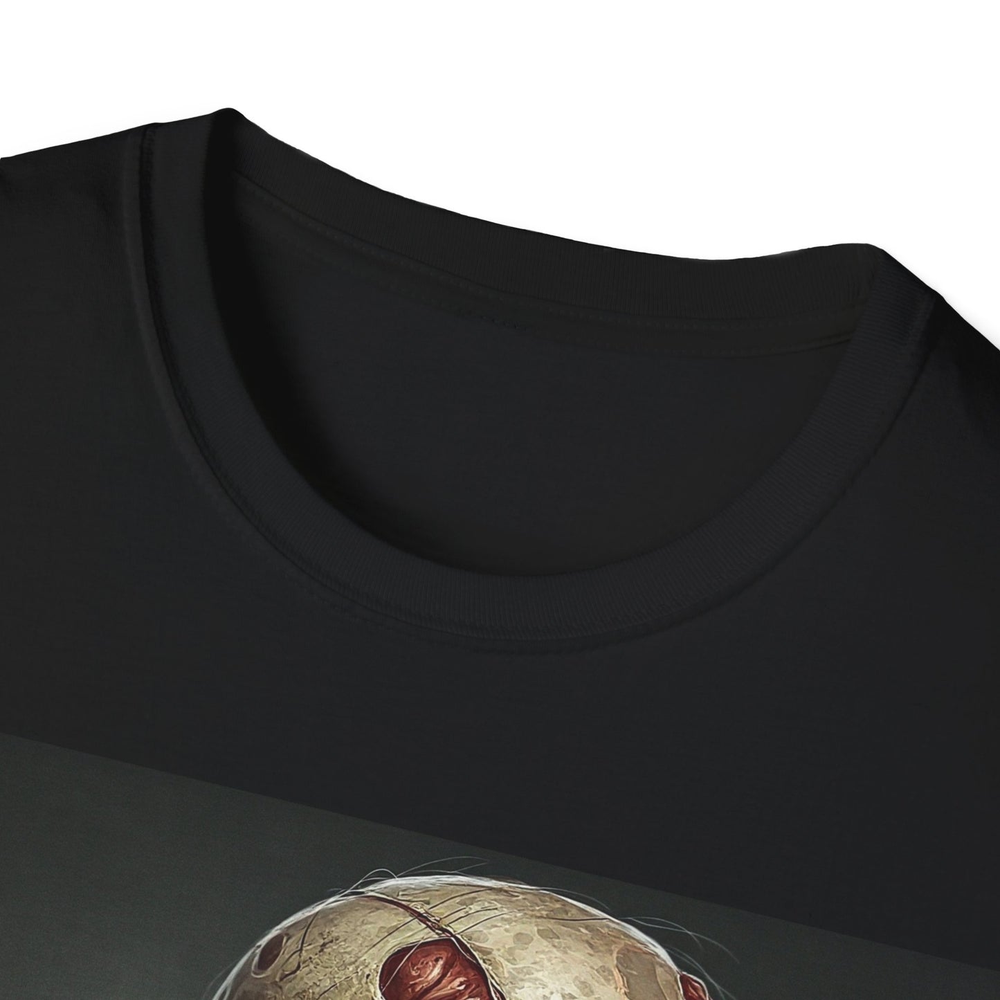 UK - Zombie Graphic Unisex Softstyle T-Shirt for Horror Fans