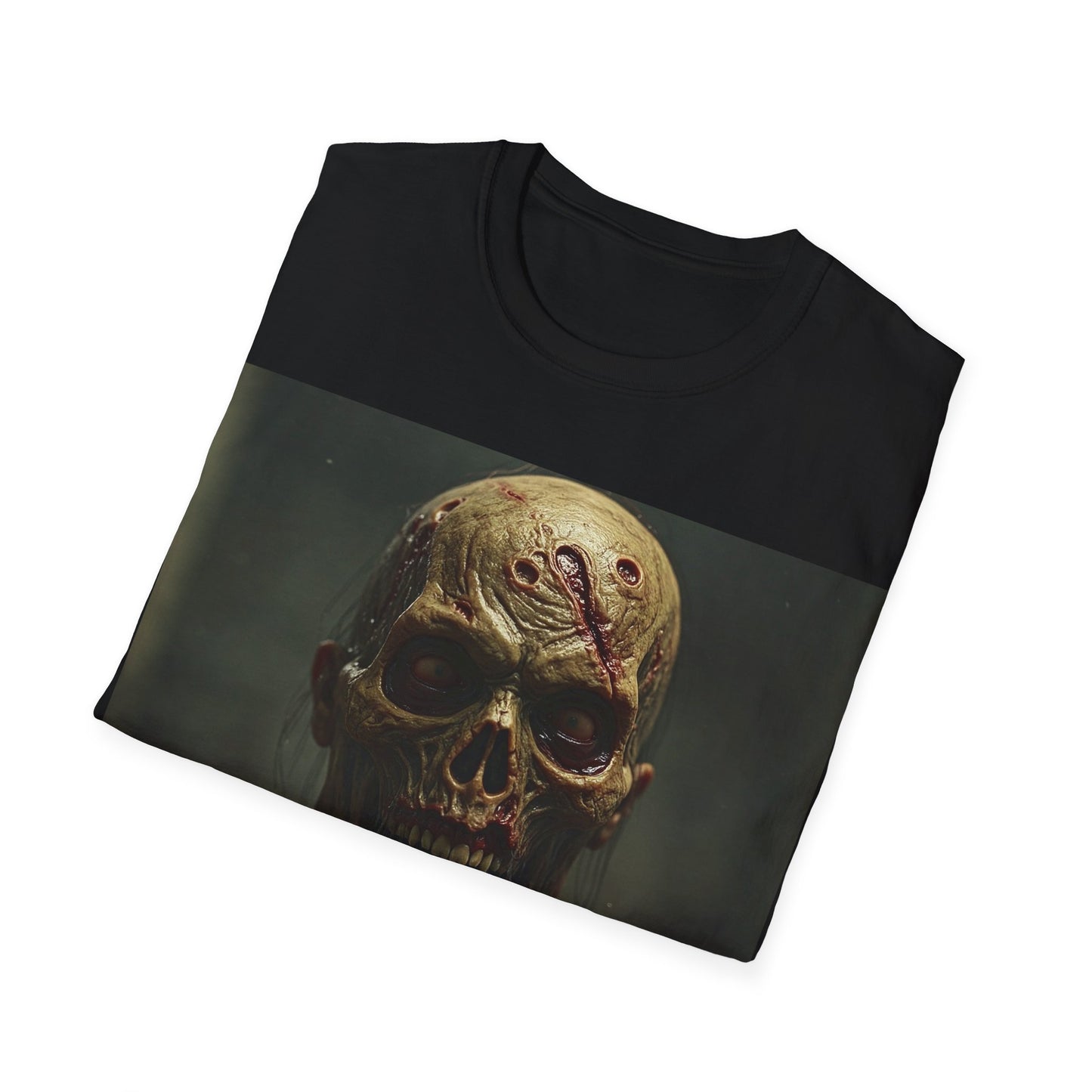 UK - Unisex Softstyle T-Shirt - Creepy Skull Design - Perfect for Halloween or Casual Wear