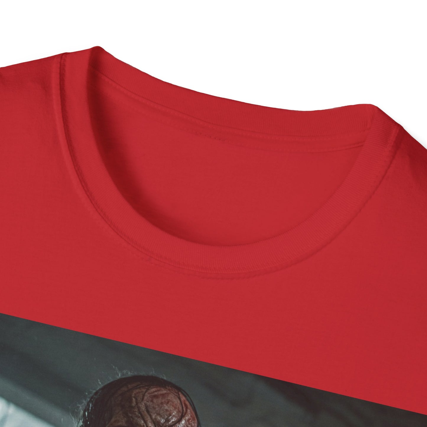 UK - Creepy Zombie Graphic Unisex T-Shirt - Perfect for Halloween & Horror Fans