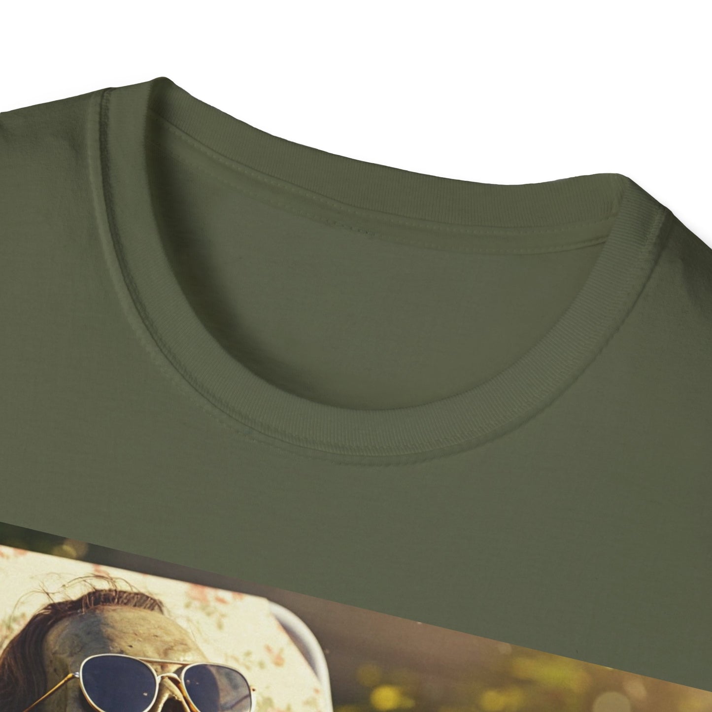 UK - Relaxing Skeleton Unisex Softstyle T-Shirt - Perfect for Halloween and Everyday Wear