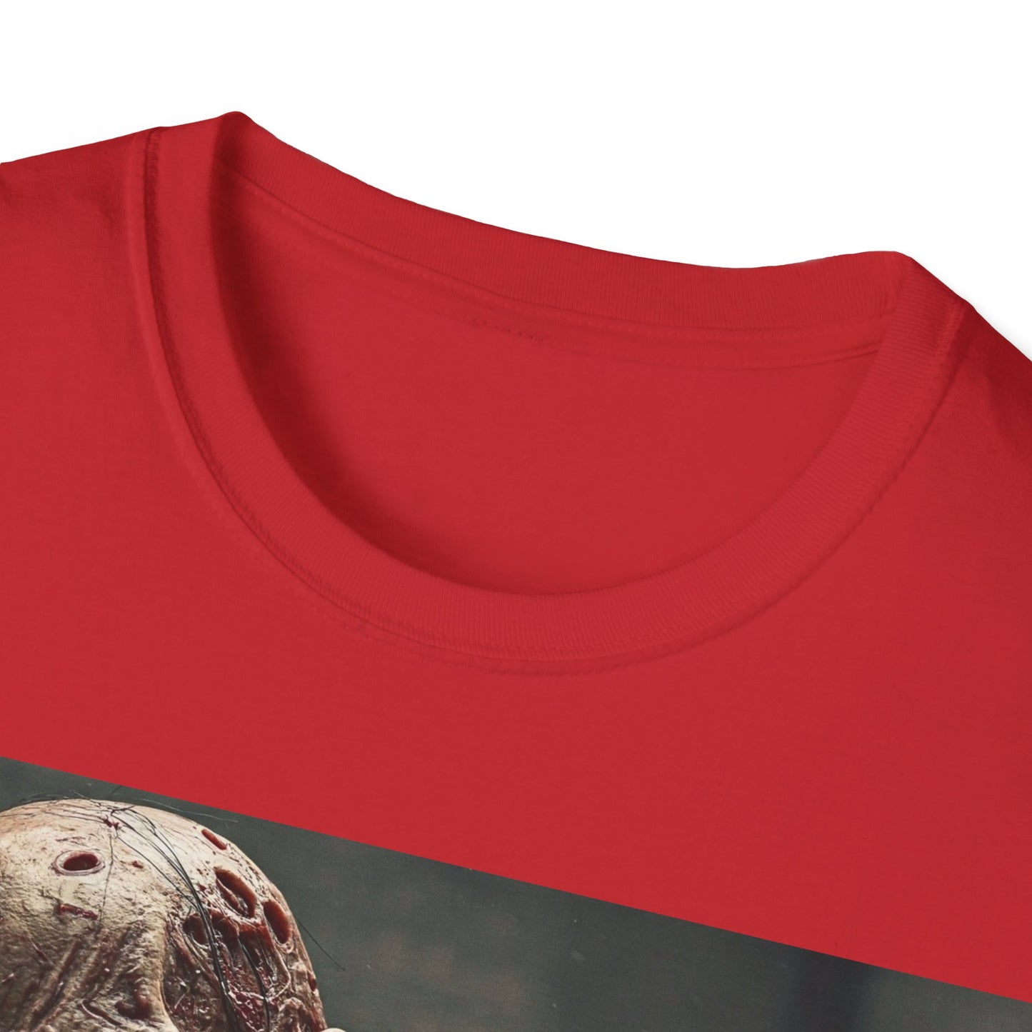 UK - Creepy Zombie Graphic Unisex T-Shirt - Perfect for Halloween and Horror Fans