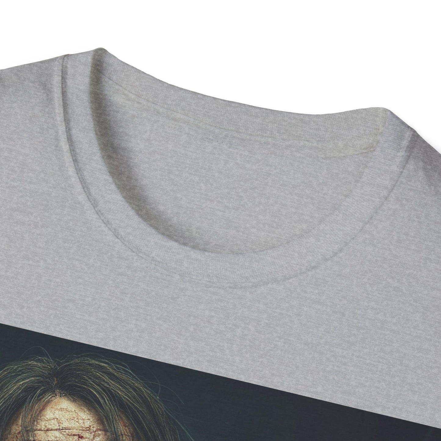 UK - Zombie Graphic Unisex Softstyle T-Shirt - Perfect for Halloween Horror Fans