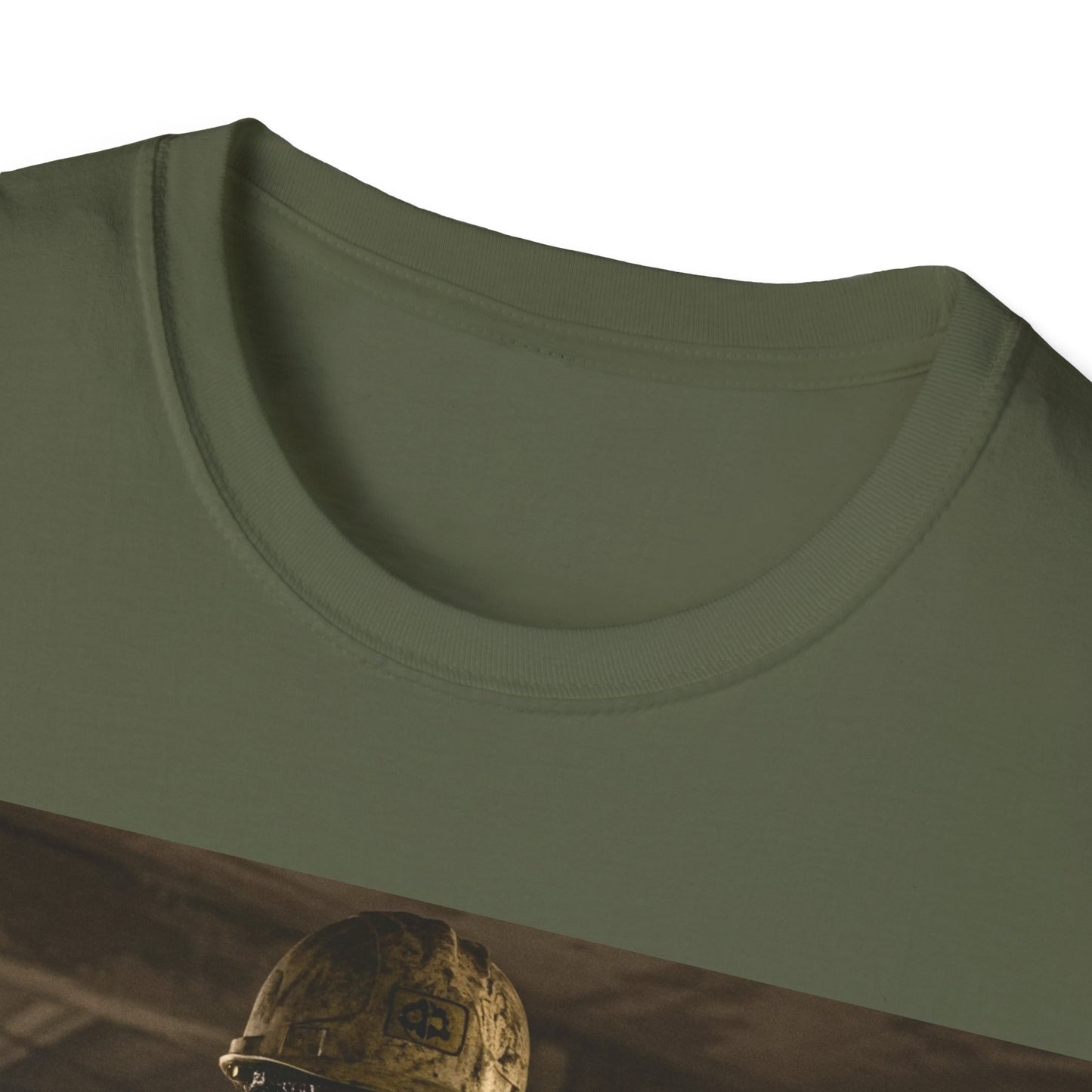 UK - Horror Themed Unisex Softstyle T-Shirt - Creepy Construction Design