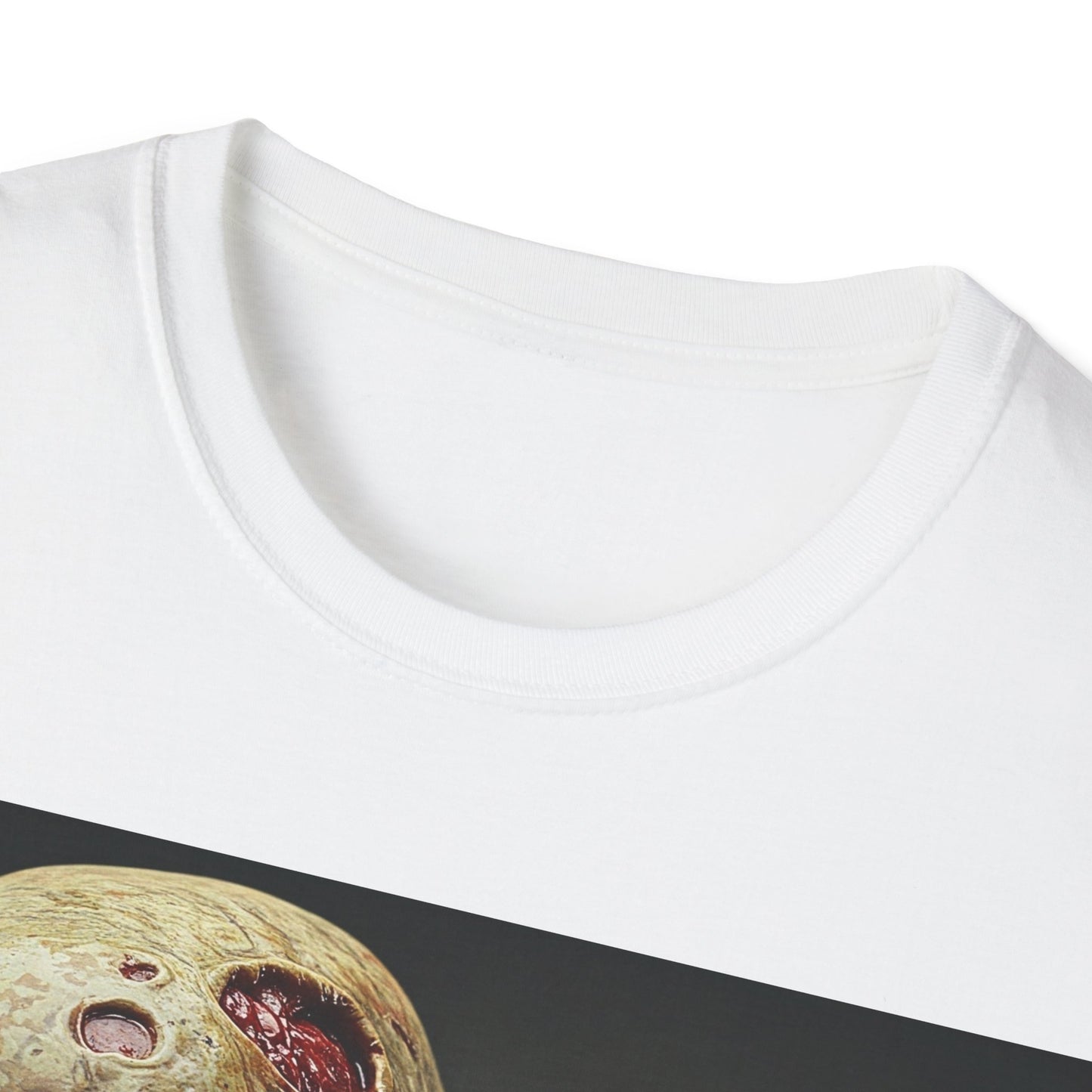 UK - Zombie Skull Unisex Softstyle T-Shirt - Spooky Halloween Tee
