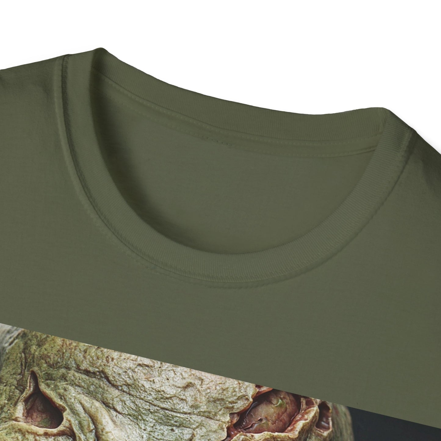 UK - Zombie Apocalypse Apocalyptic Portrait Tee, bold, decaying zombie graphic