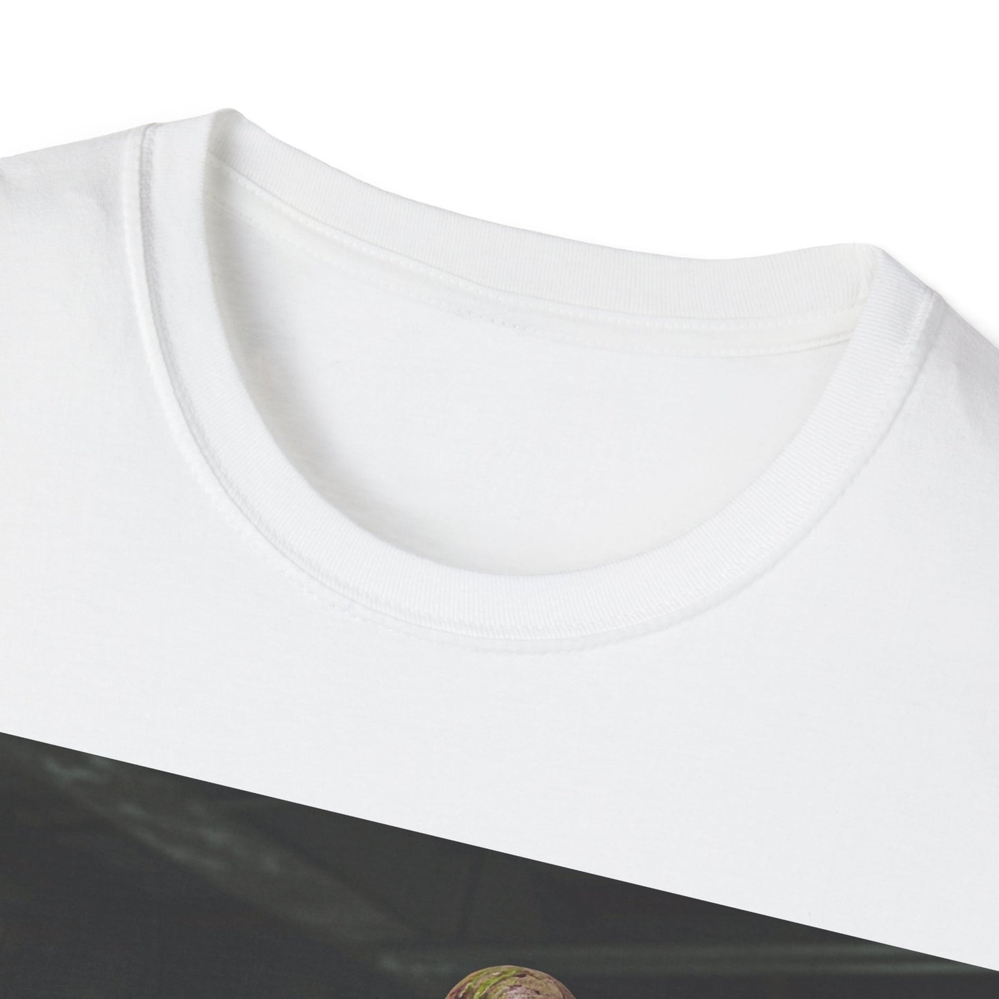 UK - Unisex Zombie Graphic T-Shirt - Perfect for Halloween and Horror Fans
