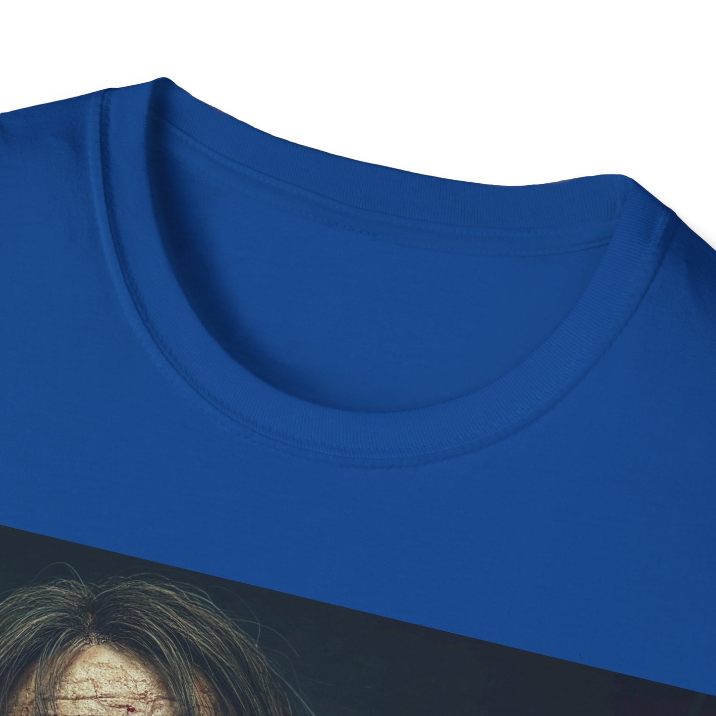 UK - Zombie Graphic Unisex Softstyle T-Shirt - Perfect for Halloween Horror Fans