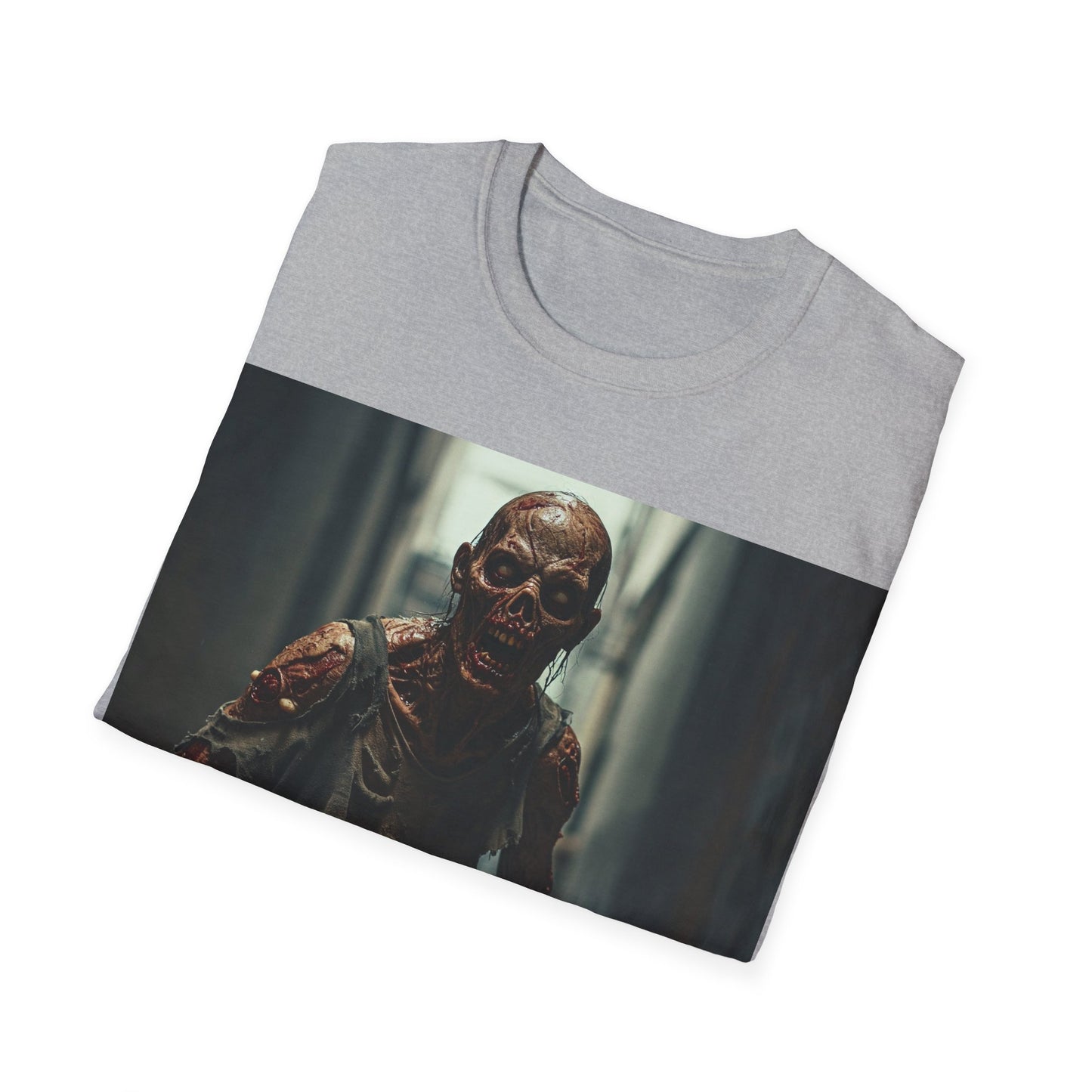 UK - Zombie Graphic Unisex Softstyle T-Shirt - Perfect for Halloween & Horror Fans