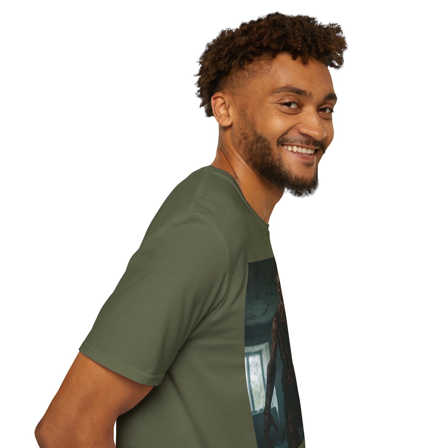Creepy Horror Graphic Unisex T-Shirt – Perfect for Halloween and Haunted House Lovers