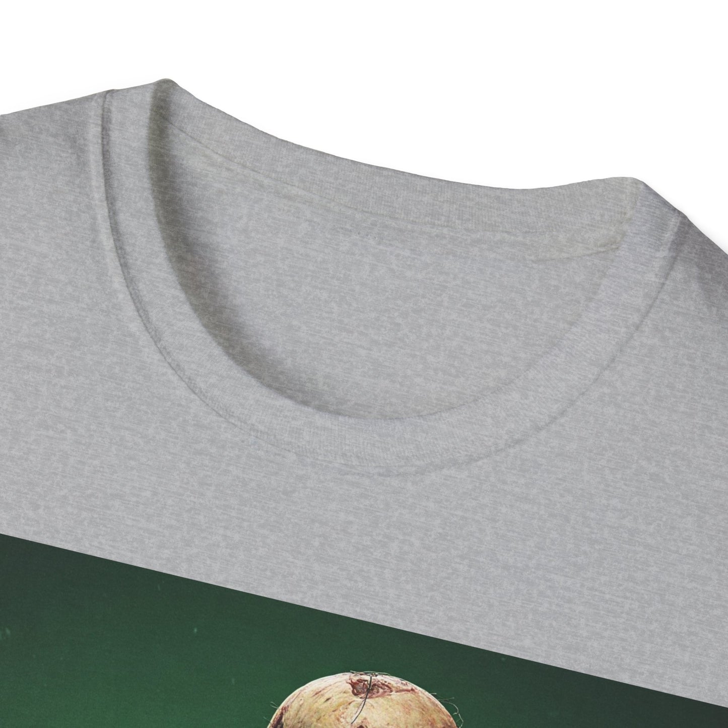 UK - Zombie Graphic Unisex Softstyle T-Shirt - Perfect for Halloween and Horror Fans