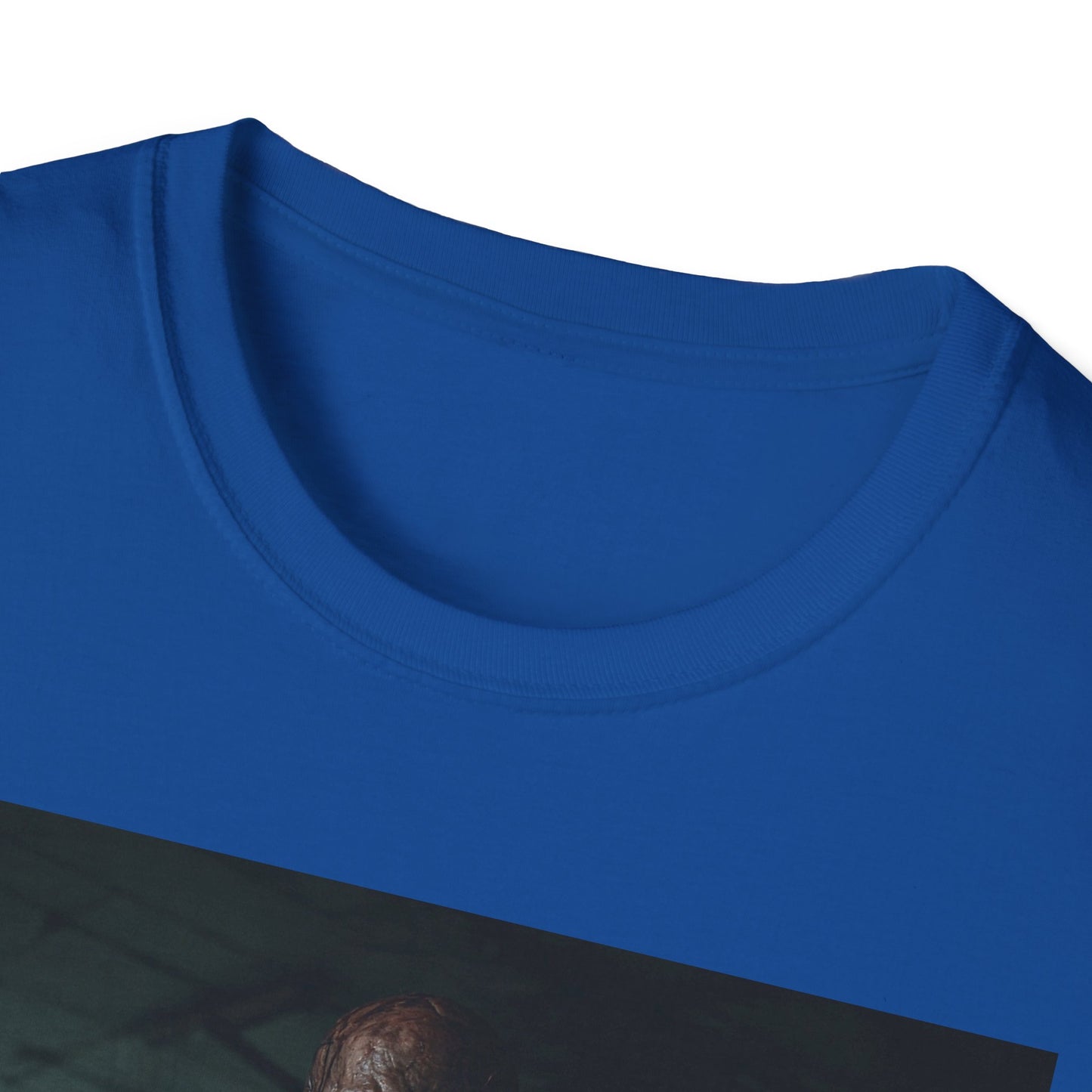 Creepy Horror Graphic Unisex T-Shirt – Perfect for Halloween and Haunted House Lovers