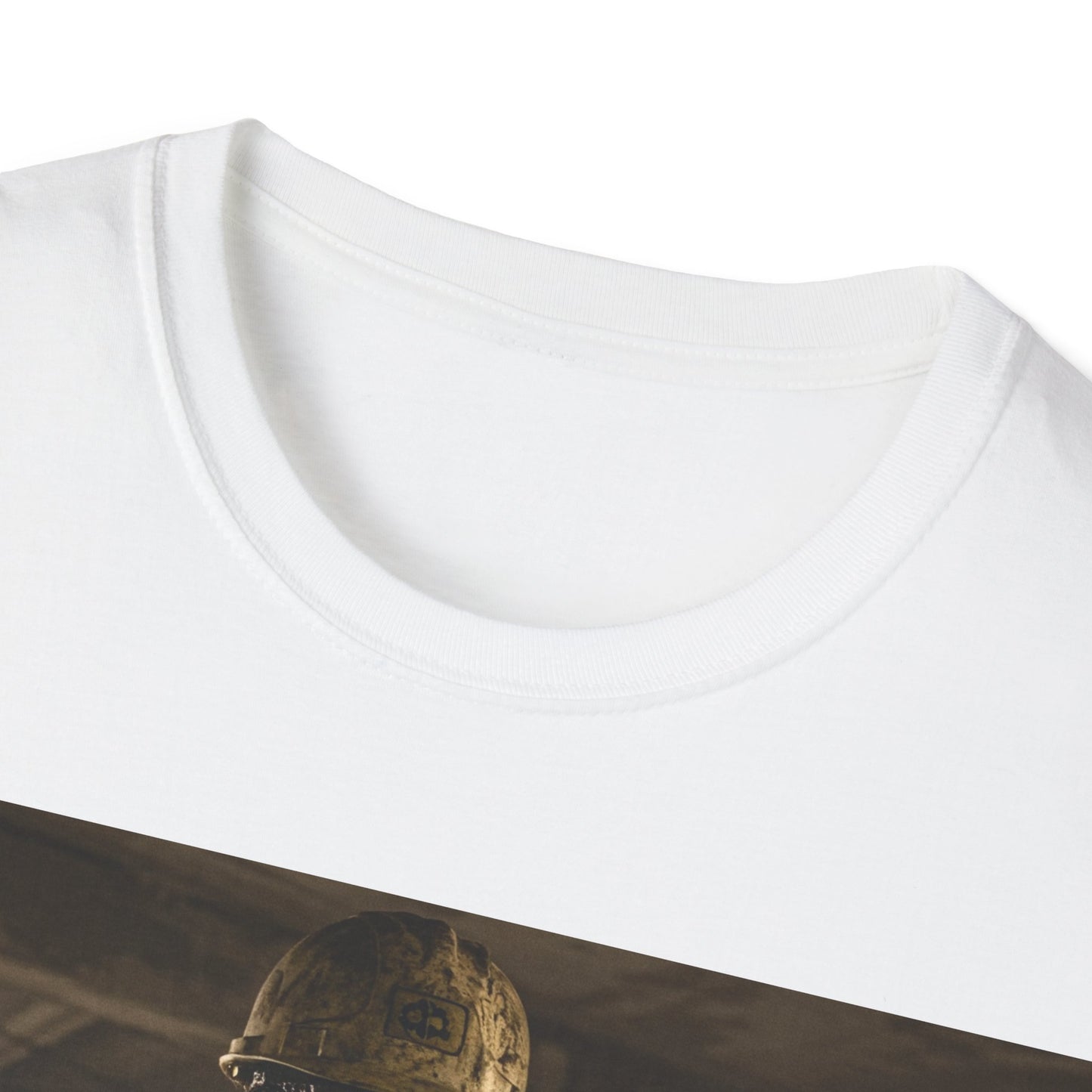 UK - Horror Themed Unisex Softstyle T-Shirt - Creepy Construction Design
