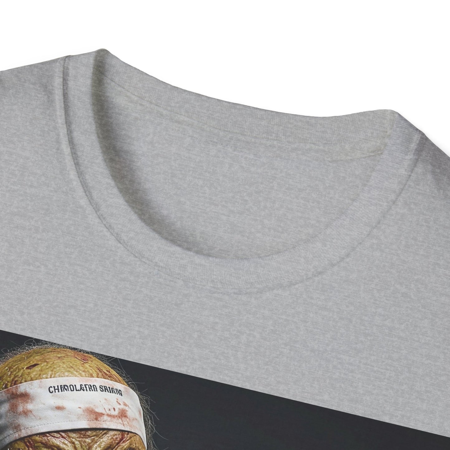 UK - Zombie Doctor Unisex Softstyle T-Shirt - Perfect for Halloween & Horror Fans
