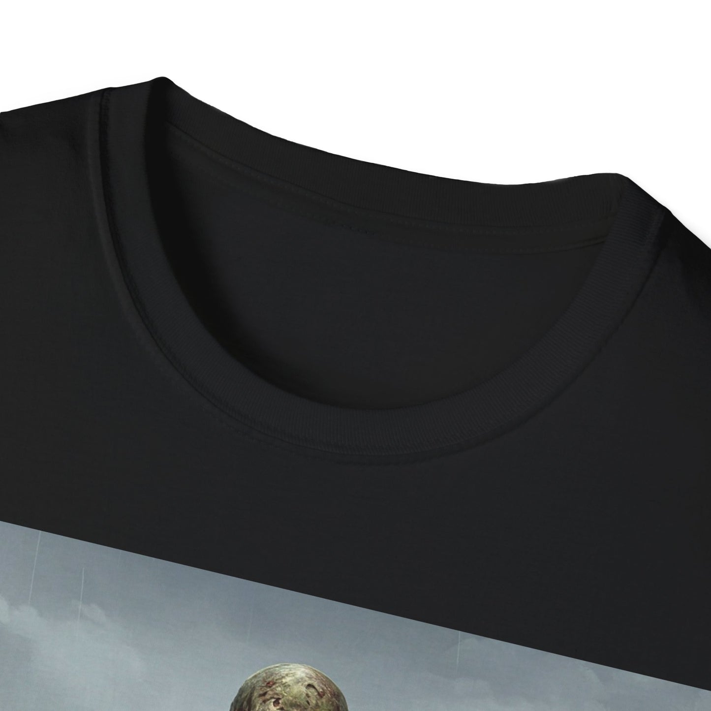 UK - Zombie Rowboat Unisex Softstyle T-Shirt - Spooky Graphic Tee for Halloween Fans