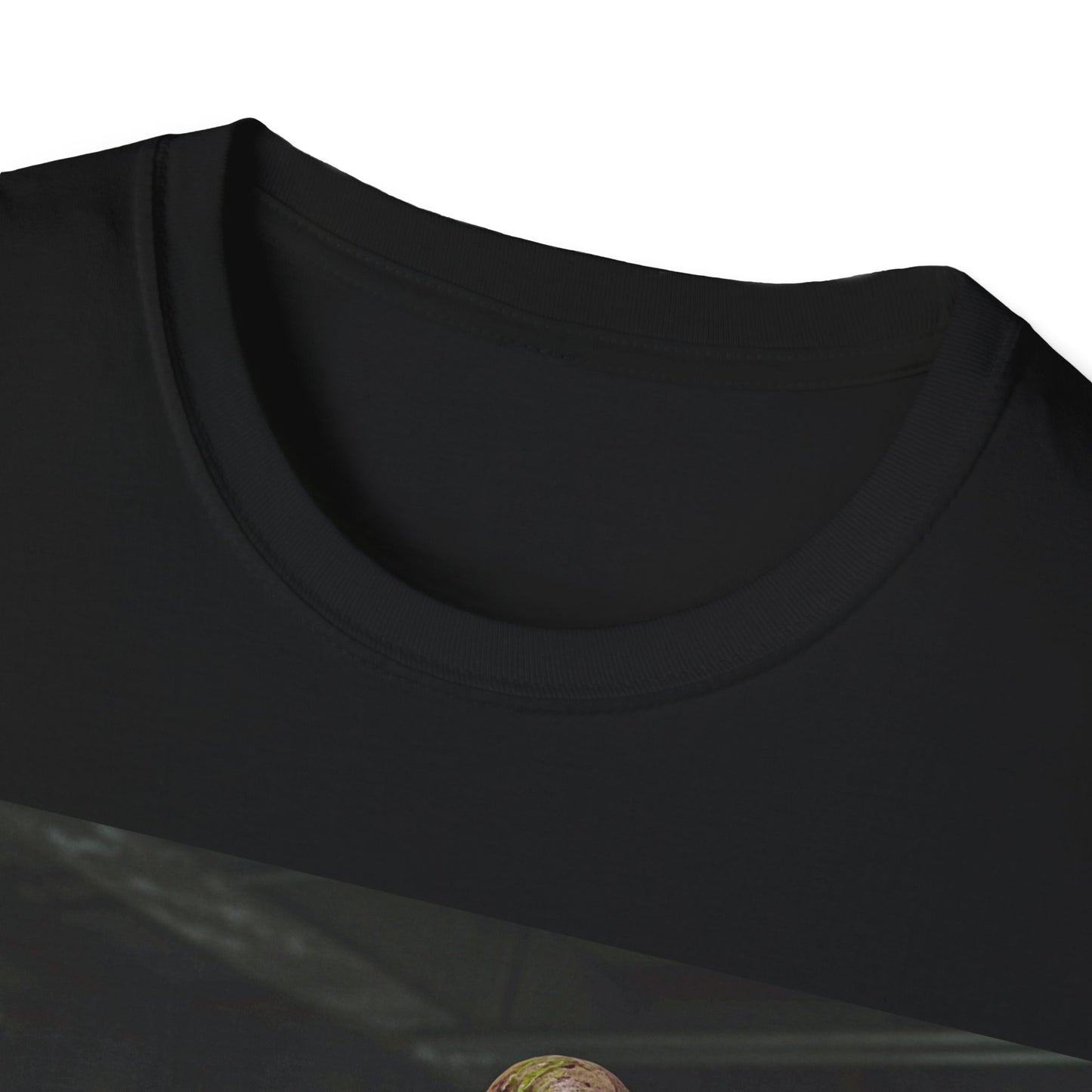 UK - Unisex Zombie Graphic T-Shirt - Perfect for Halloween and Horror Fans