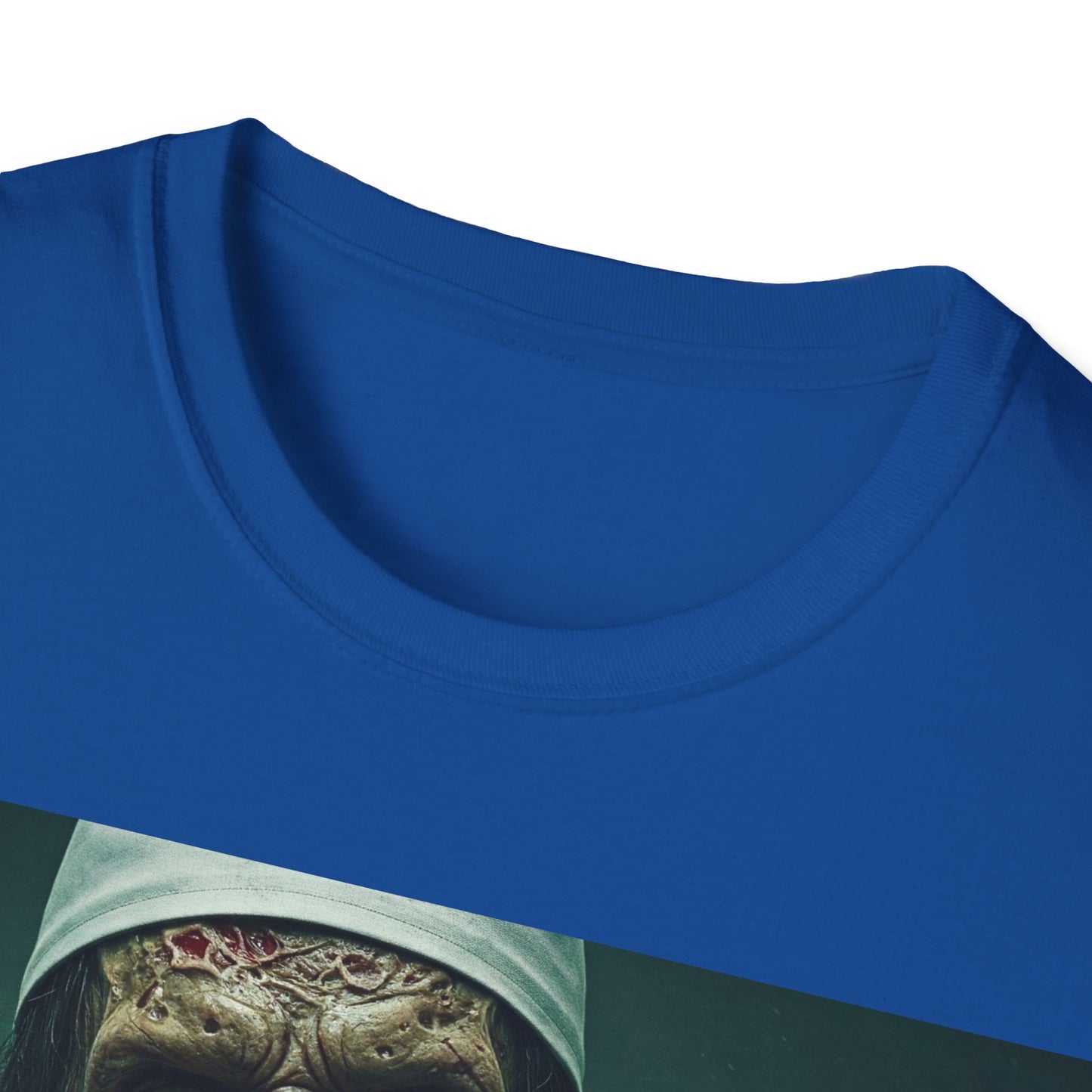 UK - Zombie Doctor Unisex Softstyle T-Shirt - Perfect for Halloween and Horror Fans