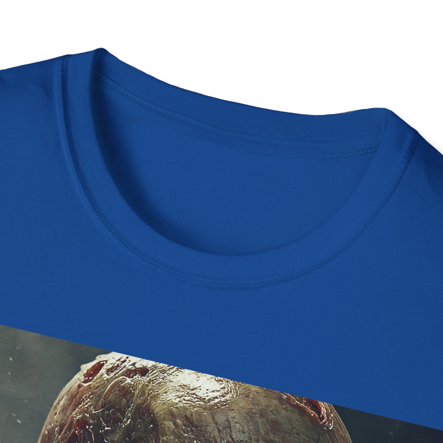 UK - Zombie Graphic Unisex T-Shirt - Perfect for Halloween and Horror Fans