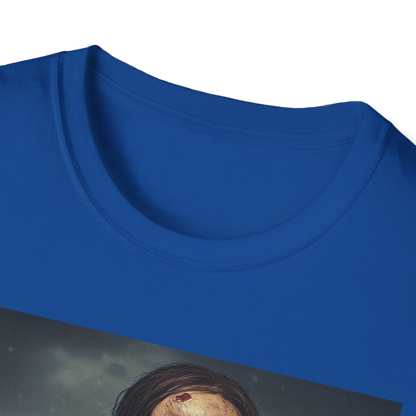 Chilling Horror Graphic T-Shirt for Halloween Enthusiasts