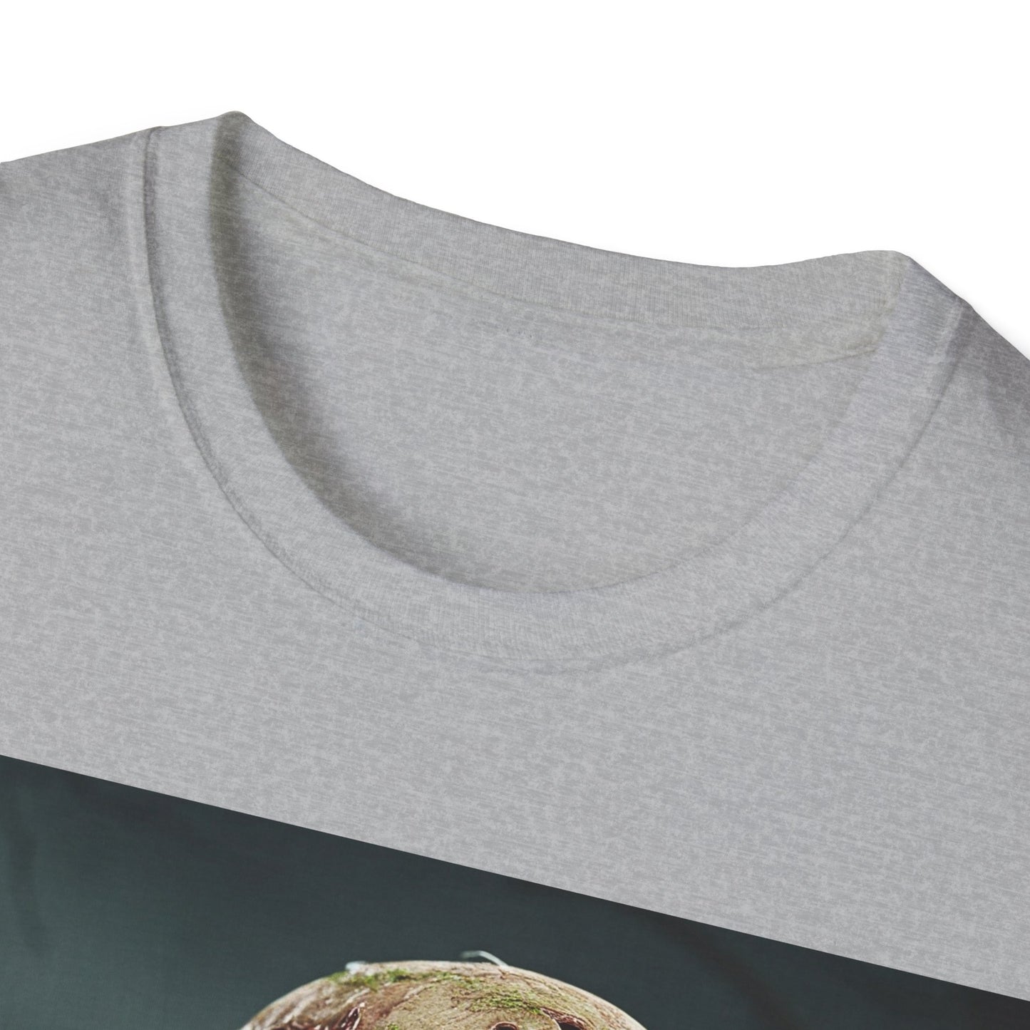 UK - Creepy Zombie Graphic Unisex Softstyle T-Shirt