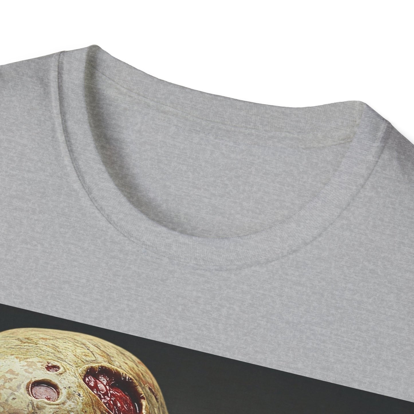 UK - Zombie Skull Unisex Softstyle T-Shirt - Spooky Halloween Tee