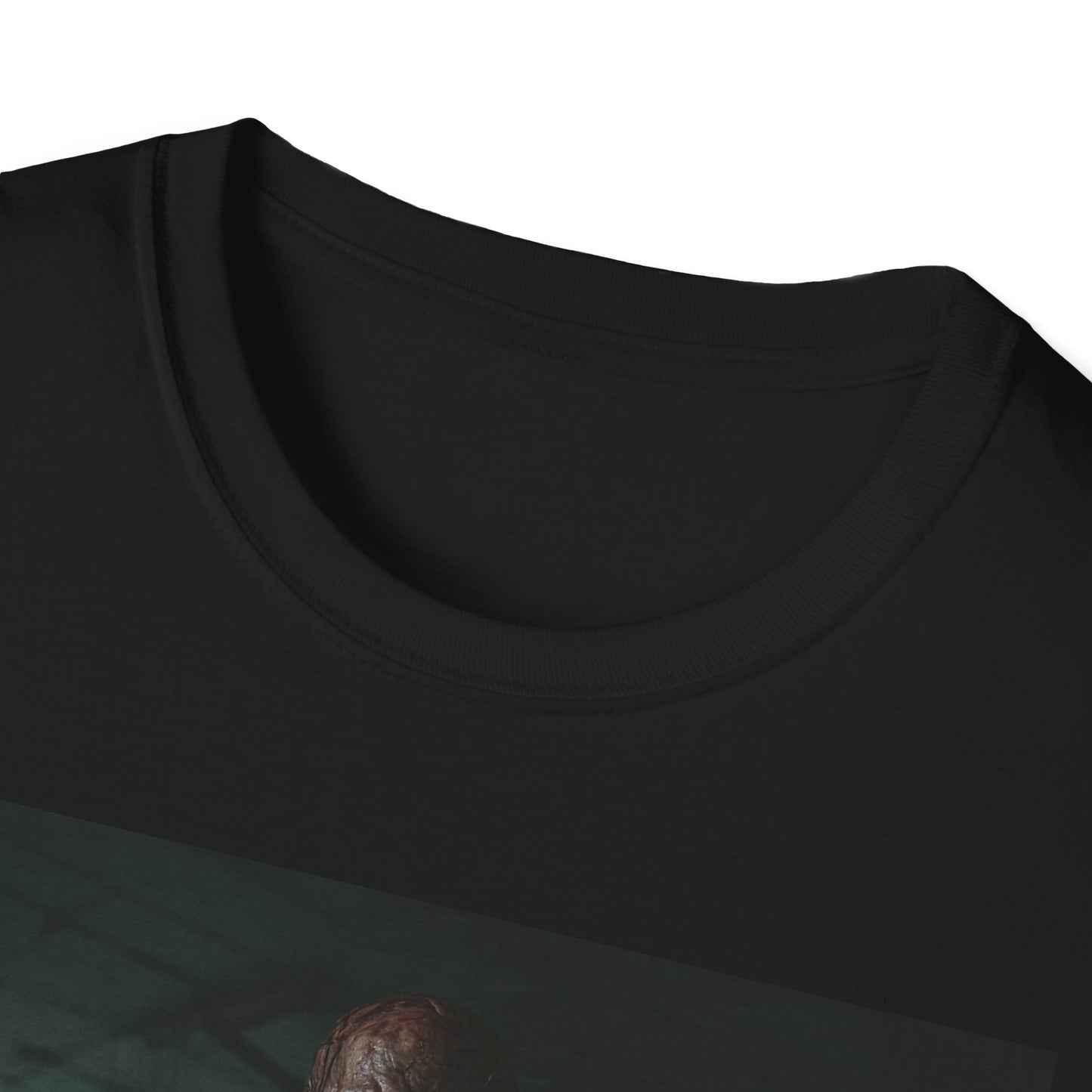 Creepy Horror Graphic Unisex T-Shirt – Perfect for Halloween and Haunted House Lovers
