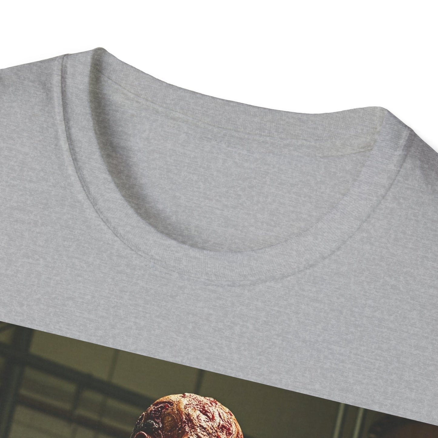 UK - Horror-Themed Unisex Softstyle T-Shirt with Monster Graphic