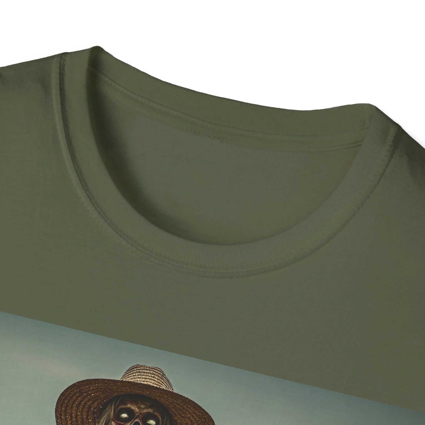 UK - Scary Farmhouse Horror Unisex Softstyle T-Shirt