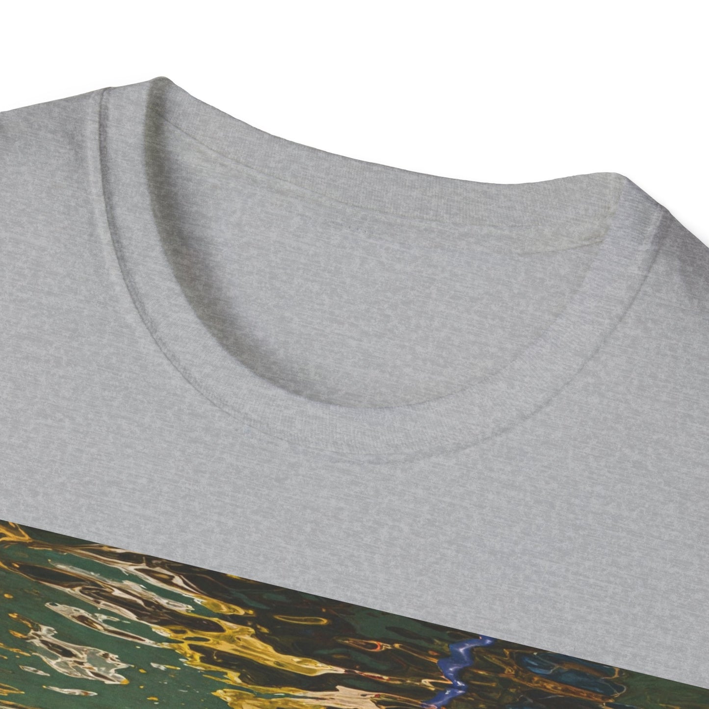 UK - Underwater Explorer Unisex Softstyle T-Shirt - Nature Lover Graphic Tee
