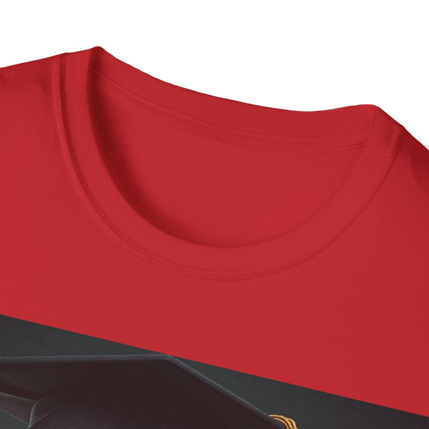 UK - Zombie Graduate Unisex Softstyle T-Shirt - Perfect for Halloween & Graduation