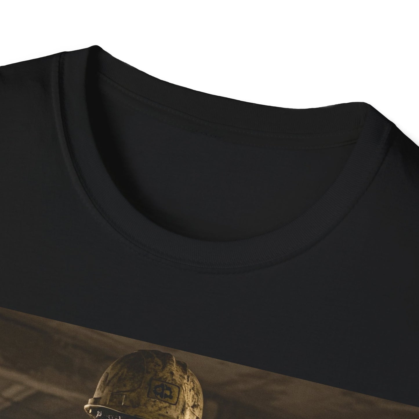 UK - Horror Themed Unisex Softstyle T-Shirt - Creepy Construction Design