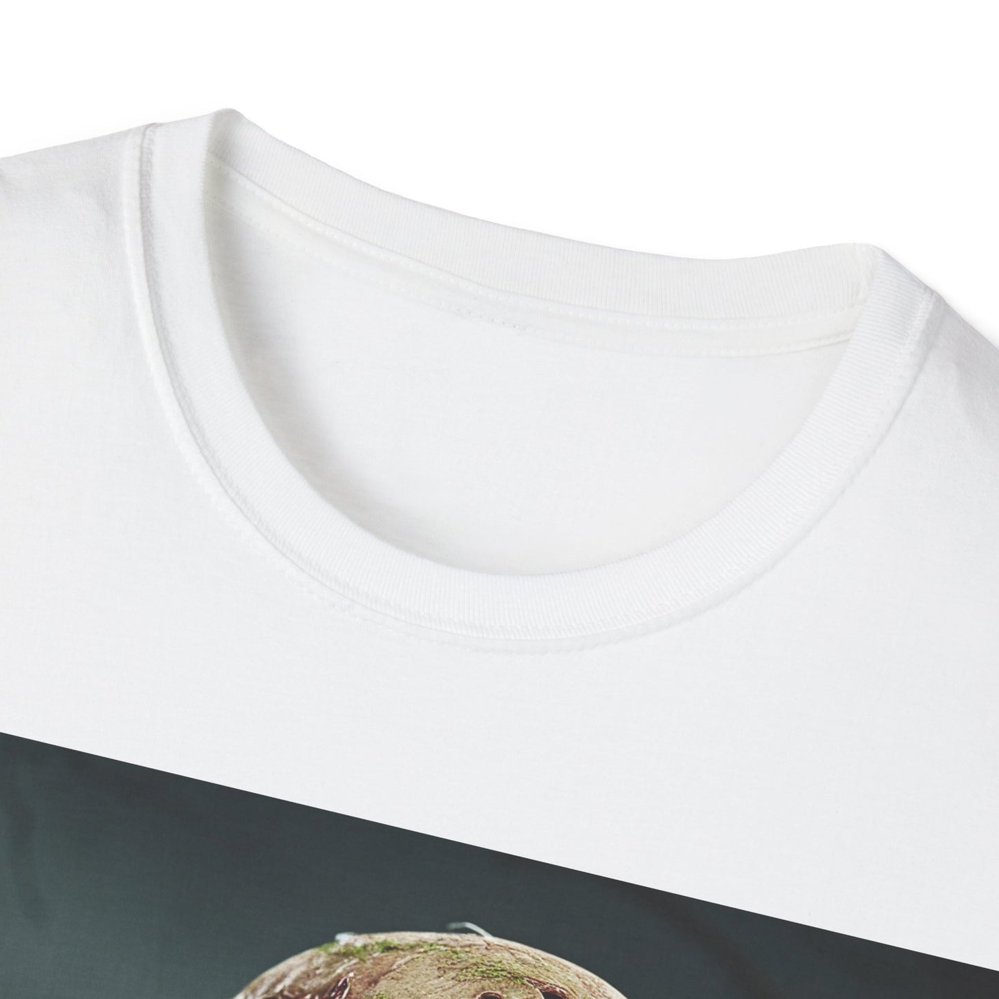 UK - Creepy Zombie Graphic Unisex Softstyle T-Shirt