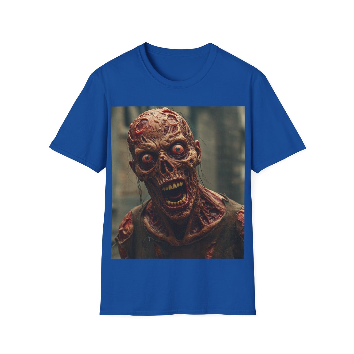 UK - Creepy Zombie Unisex Softstyle T-Shirt for Halloween Horror Fans