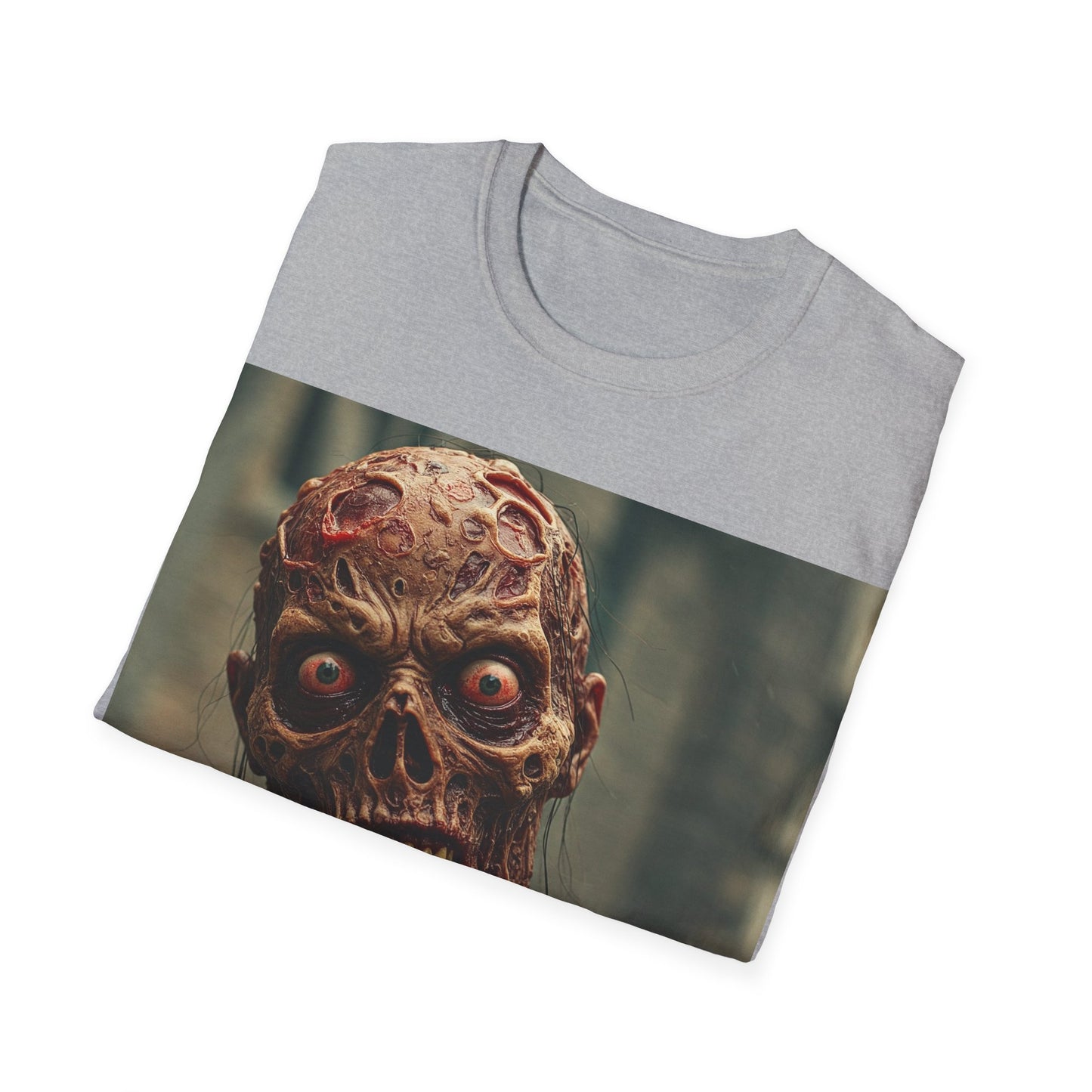 UK - Creepy Zombie Unisex Softstyle T-Shirt for Halloween Horror Fans