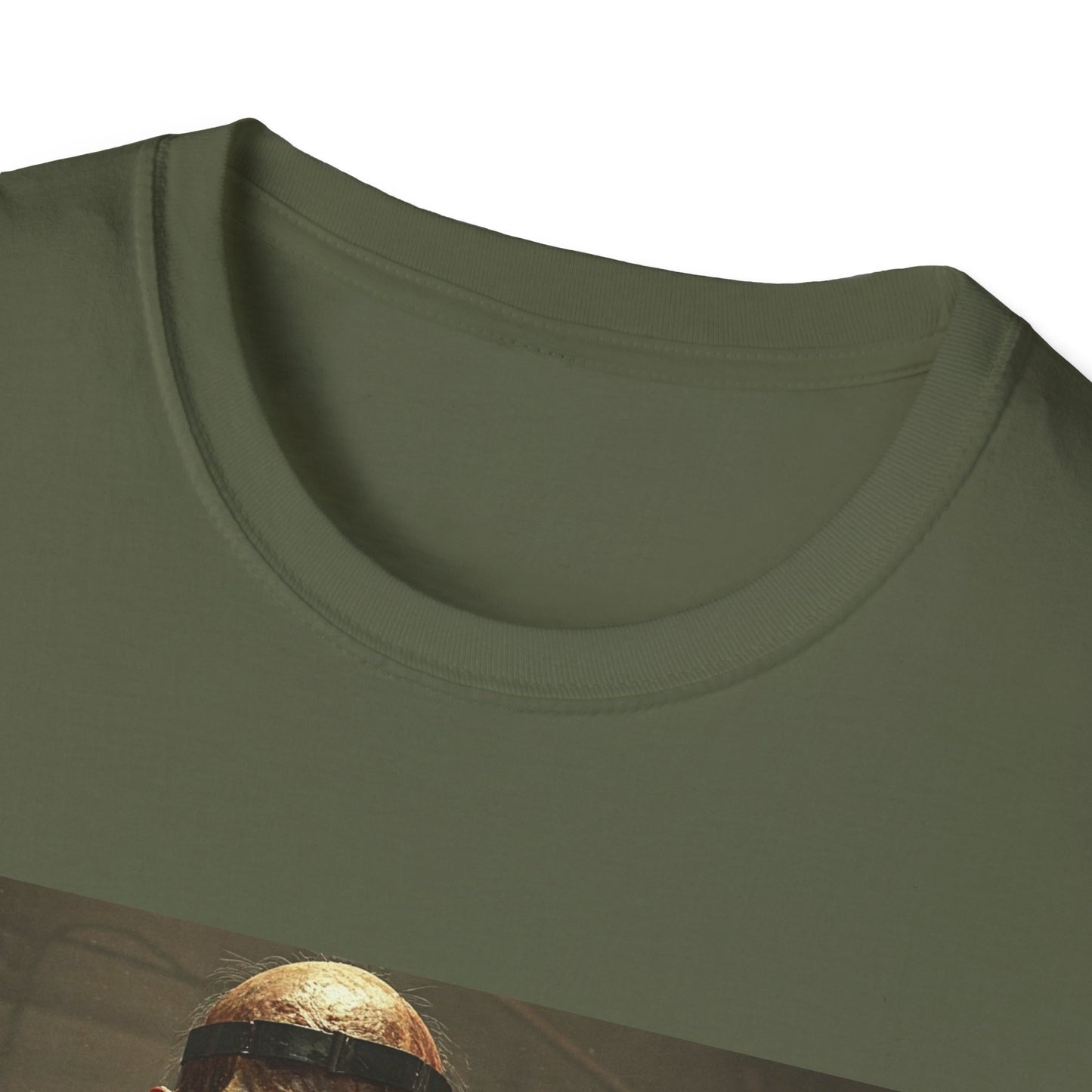 UK - Unisex Horror-Themed Softstyle T-Shirt - Perfect for Halloween and Cosplay