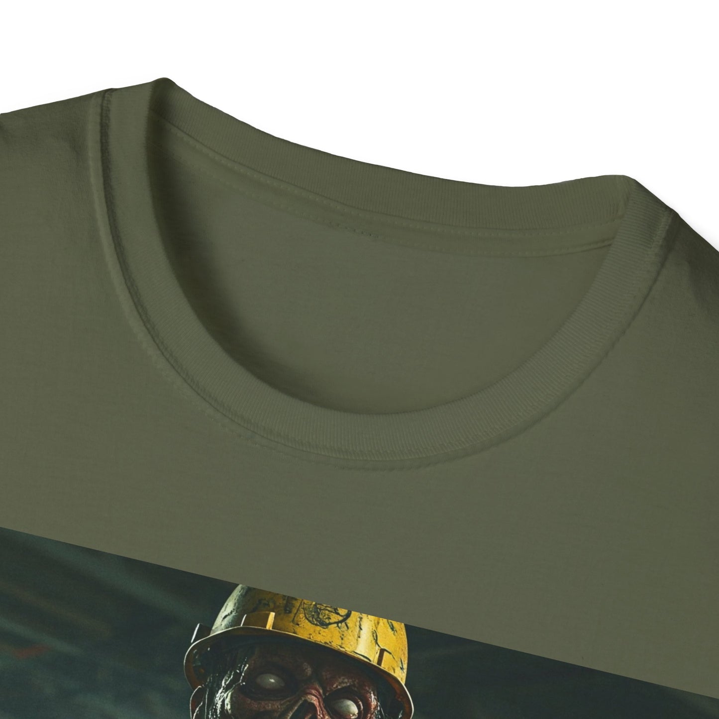 UK - Unisex Horror Graphic T-Shirt - Vintage Monster Design