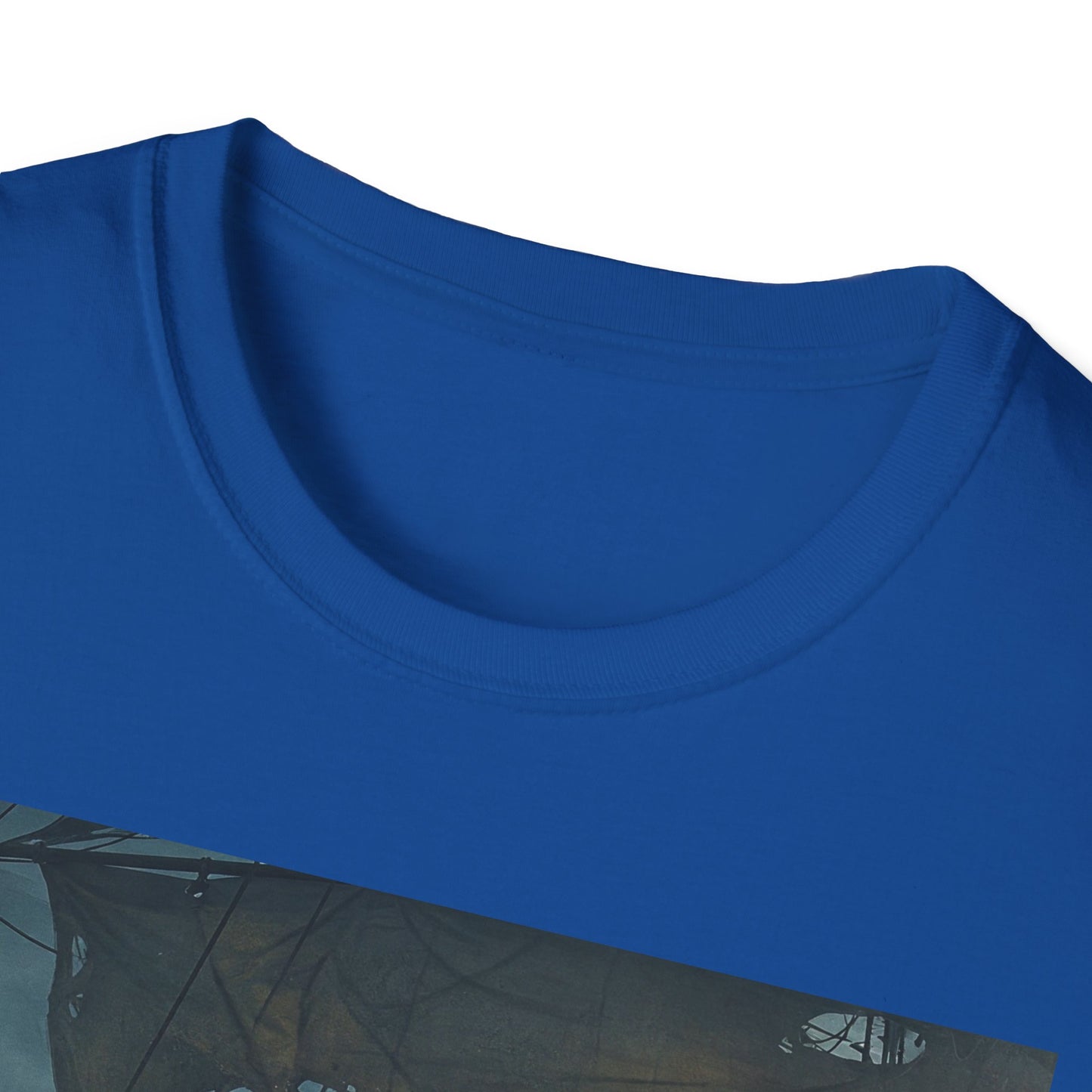 Adventurous Pirate Graphic Unisex T-Shirt - Perfect for Sea Lovers!